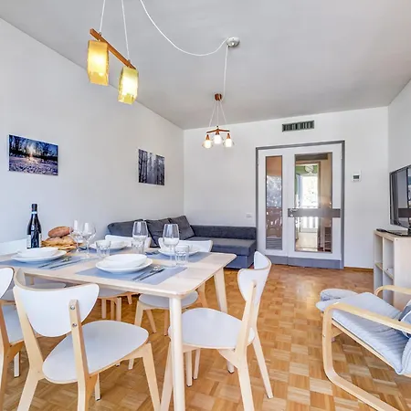 Casa Tommaso - La Chicca Nel Centro Vista Monti Курмайор